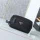 Replica perfetta Pochette da viaggio Prada nylon/pelle saffiano nera Falsa Online Replica fedele Pochette da viaggio Prada nylon/pelle saffiano nera Imitazione Outlet