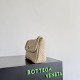Replica fedele Borsa a spalla Bottega Veneta Madison Intrecciato Ecru-Muse Imitazione Outlet