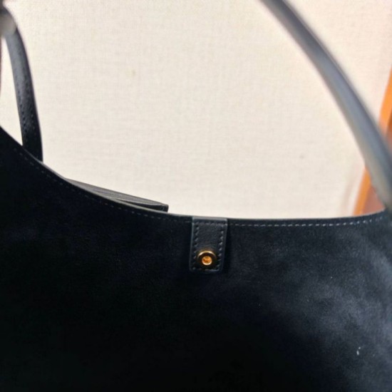 Replica fedele Borsa a tracolla Celine Small Teen Hobo con portamonete Nero Imitazione Outlet