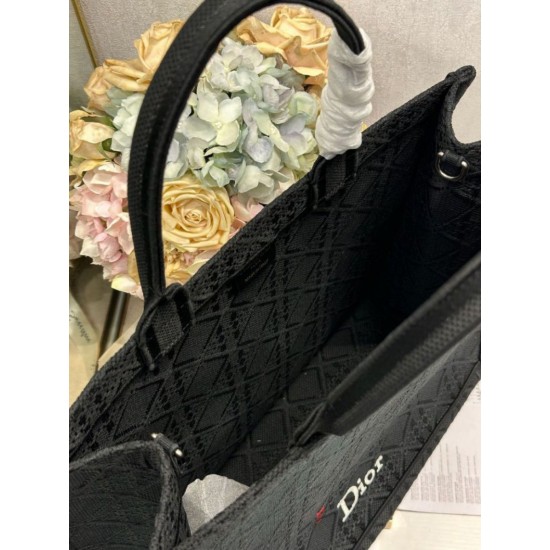 Replica fedele Borsa Dior media Book Tote con tracolla api nero Imitazione Outlet