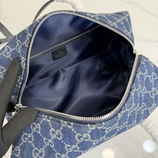 Replica fedele Borsa Gucci Melrose Boston media denim GG blu scuro Imitazione Outlet