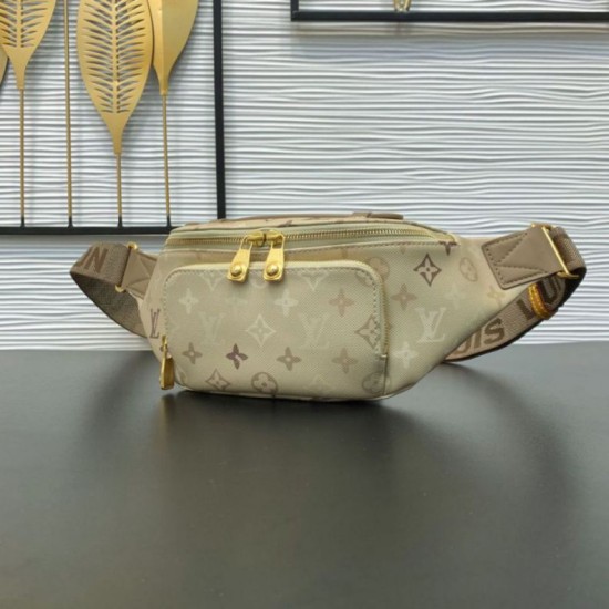 Replica fedele Marsupio Louis Vuitton Rush M29274 Imitazione Outlet
