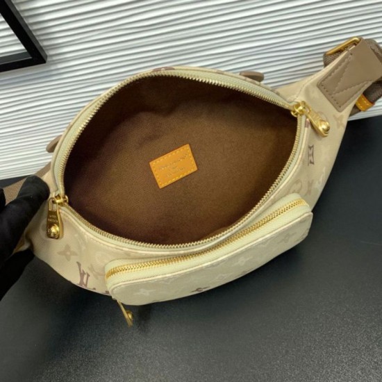 Replica fedele Marsupio Louis Vuitton Rush M29274 Imitazione Outlet