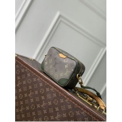 Replica fedele Mini borsa Louis Vuitton Trocadéro uomo M26937 Imitazione Outlet