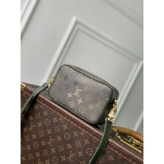 Replica perfetta Mini borsa Louis Vuitton Trocadéro uomo M26937 Falsa Online Replica fedele Mini borsa Louis Vuitton Trocadéro uomo M26937 Imitazione Outlet