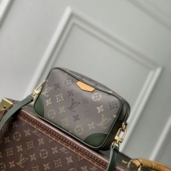 Replica fedele Mini borsa Louis Vuitton Trocadéro uomo M26937 Imitazione Outlet