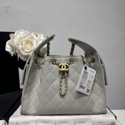 Replica Perfetta Borsa a secchiello Chanel AS5293 Hobo con coulisse Bianco-verde Imitazione Outlet