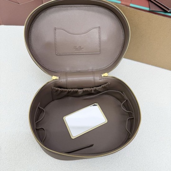 Replica Perfetta Borsa Loro Piana Extra Vanity Case Frassino roccioso Imitazione Outlet