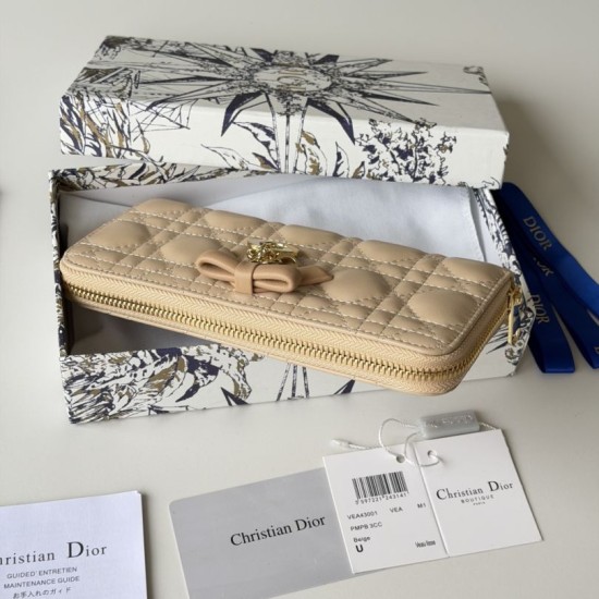 Replica Perfetta Portafoglio con cerniera Dior Lady Dior Voyageur albicocca Imitazione Outlet