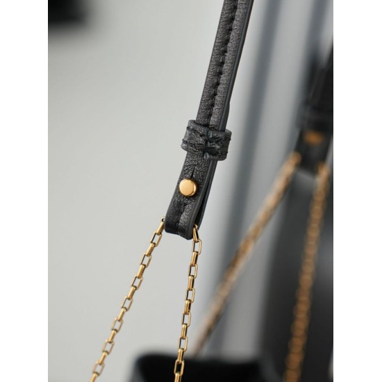 Replica Perfetta Borsa a secchiello YSL Saint Laurent Pochon nero Imitazione Outlet