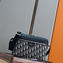 Replica Perfetta Borsa a tracolla Dior Rider con cerniera Oblique Blu Imitazione Outlet