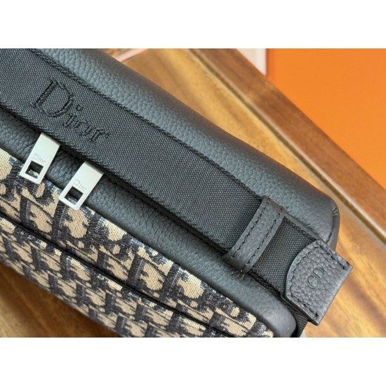 Replica Perfetta Borsa a tracolla Dior Rider con cerniera Oblique Blu Imitazione Outlet