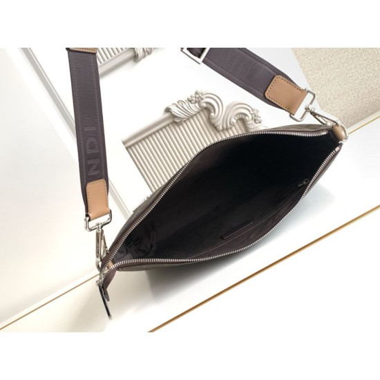Replica Perfetta Borsa a tracolla Fendi con logo diagonale FF Imitazione Outlet