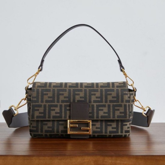 Replica Perfetta Borsa Fendi Medio Baguette tessuto jacquard FF marrone Imitazione Outlet