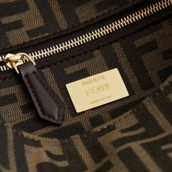 Replica Perfetta Borsa Fendi Medio Baguette tessuto jacquard FF marrone Imitazione Outlet