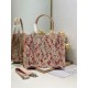 Replica Perfetta Ricamo della borsa tote Dior Book con medaglione Dior Rosa Imitazione Outlet