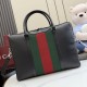 Replica Perfetta Borsa da lavoro media Gucci A0007X Mega Web Trademark nera Imitazione Outlet
