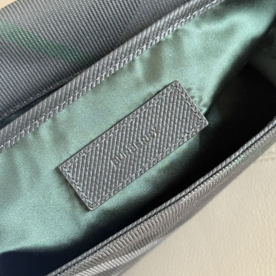 Replica di lusso Borsa a tracolla Burberry Grid con logo equestre Grigio Falsa Online Replica Perfetta Borsa a tracolla Burberry Grid con logo equestre Grigio Imitazione Outlet
