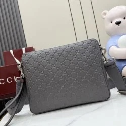 Replica Perfetta Borsa a tracolla media Gucci 850214 con emblema GG grigio Imitazione Outlet