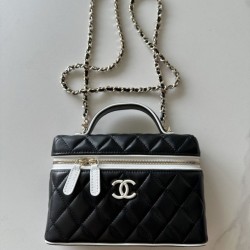 Replica Perfetta Borsa da toilette sottile Chanel trapuntata con manico superiore AP5330 nera Imitazione Outlet
