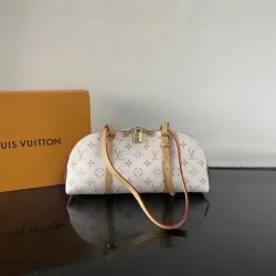 Replica Perfetta Borsa LV Stamp Squire East-West M2A457 Imitazione Outlet