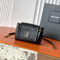 Replica Perfetta Borsa a tracolla mini Nolita YSL Saint Laurent Nero Imitazione Outlet