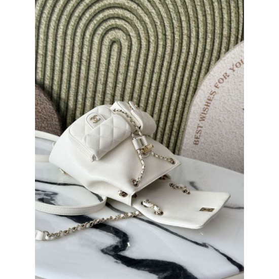 Replica di lusso Zaino Chanel 23P Duma AS3860 Bianco Falsa Online Replica Perfetta Zaino Chanel 23P Duma AS3860 Bianco Imitazione Outlet