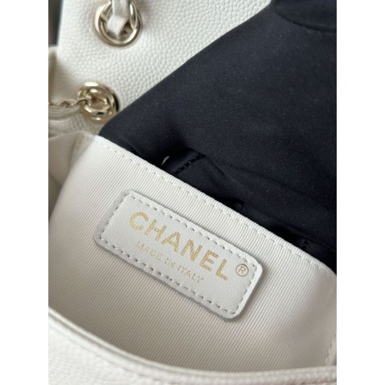Replica di lusso Zaino Chanel 23P Duma AS3860 Bianco Falsa Online Replica Perfetta Zaino Chanel 23P Duma AS3860 Bianco Imitazione Outlet