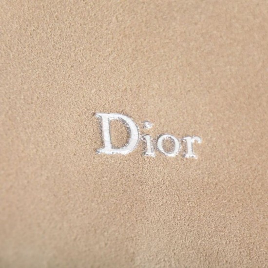 Falso imitazione Borsa Diorly Dior medio Custian Hobo 26s scamosciata di vitello beige Replica Perfetta Borsa Diorly Dior medio Custian Hobo 26s scamosciata di vitello beige