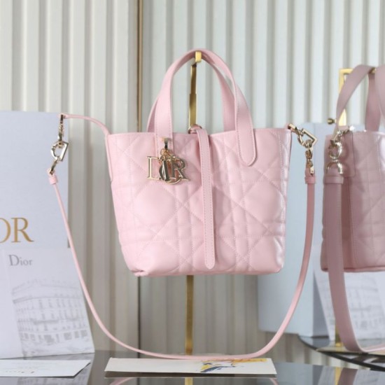 Replica Perfetta Borsa piccola verticale Dior Toujours M2835 rosa