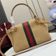 Replica Perfetta Borsa a mano media Gucci Paparazzo 875018 scamosciata albicocca