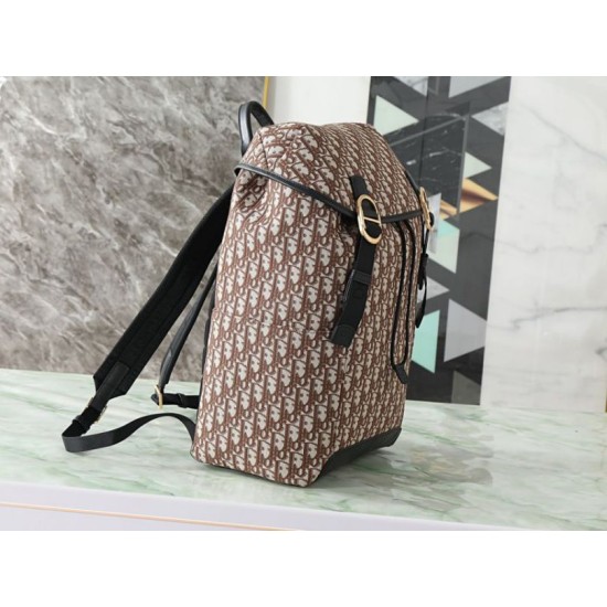Replica Perfetta Zaino Dior Jett Oblique Da Uomo Marrone