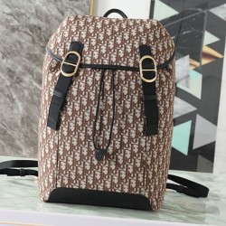 Replica Perfetta Zaino Dior Jett Oblique Da Uomo Marrone