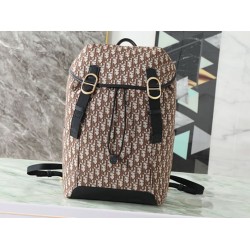 Replica Perfetta Zaino Dior Jett Oblique Da Uomo Marrone