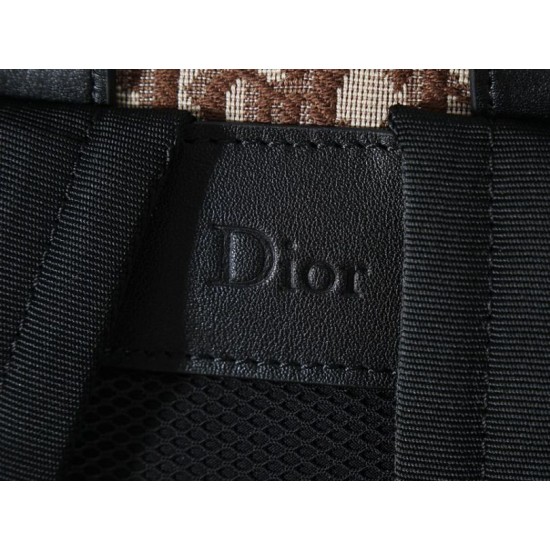 Replica Perfetta Zaino Dior Jett Oblique Da Uomo Marrone