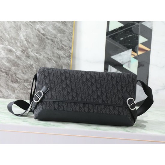 Replica Perfetta Borsa a tracolla Dior Jett Flap Oblique Nero
