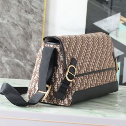Replica Perfetta Borsa a tracolla Dior Jett Flap Oblique Marrone