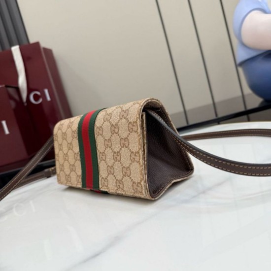Falso imitazione Pochette piccola Gucci con tracolla A002KM tela GG marrone Replica Perfetta Pochette piccola Gucci con tracolla A002KM tela GG marrone