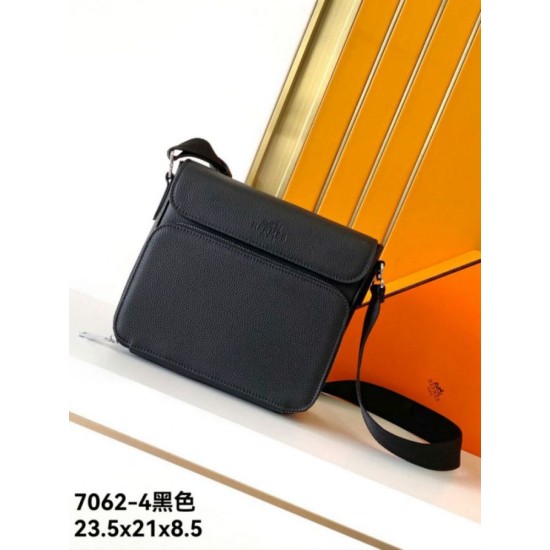 Replica di lusso Borsa a tracolla Hermes Messenger 7062 uomo Nera Imitazione Falso