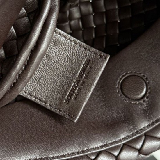 Replica di alta qualità Pochette Bottega Veneta Onda con motivo a conchiglia Replica di lusso Pochette Bottega Veneta Onda con motivo a conchiglia Imitazione Falso