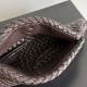 Replica di alta qualità Pochette Bottega Veneta Onda con motivo a conchiglia Replica di lusso Pochette Bottega Veneta Onda con motivo a conchiglia Imitazione Falso