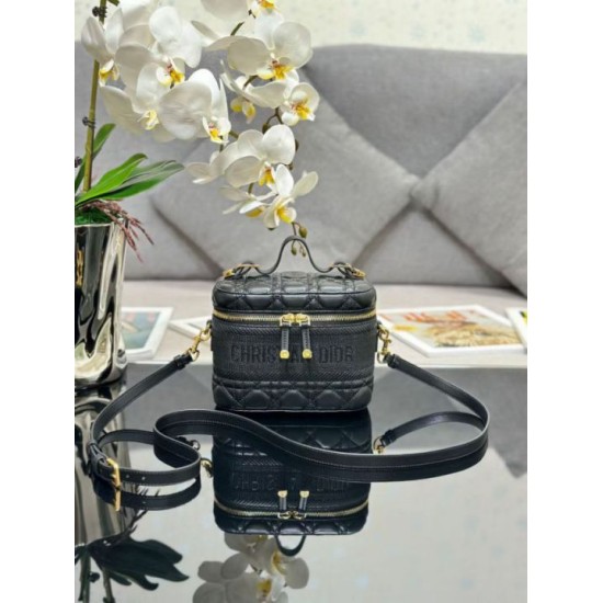 Replica di alta qualità Beauty case DiorTravel S5488 nero Replica di lusso Beauty case DiorTravel S5488 nero Imitazione Falso
