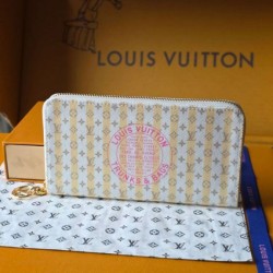 Replica di lusso Portafoglio LV Stamp Zippy M28463 Giallo Imitazione Falso