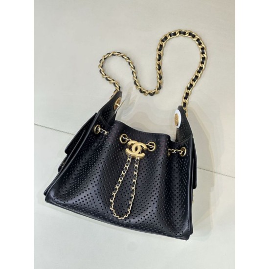 Replica di alta qualità Borsa Chanel piccola 25 AS5631 Hobo con design traforato nera Replica di lusso Borsa Chanel piccola 25 AS5631 Hobo con design traforato nera Imitazione Falso