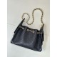 Replica di alta qualità Borsa Chanel piccola 25 AS5631 Hobo con design traforato nera Replica di lusso Borsa Chanel piccola 25 AS5631 Hobo con design traforato nera Imitazione Falso