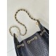 Replica di alta qualità Borsa Chanel piccola 25 AS5631 Hobo con design traforato nera Replica di lusso Borsa Chanel piccola 25 AS5631 Hobo con design traforato nera Imitazione Falso