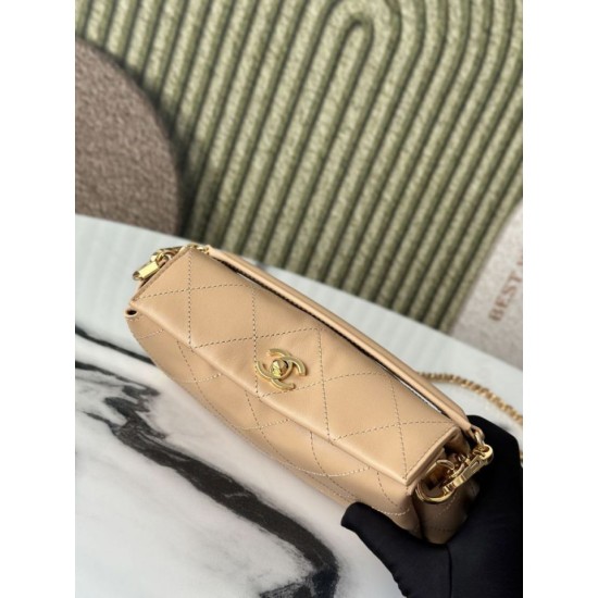 Replica di lusso Borsa a tracolla Chanel 26S AS6255 CC con manico superiore giallo terra Imitazione Falso