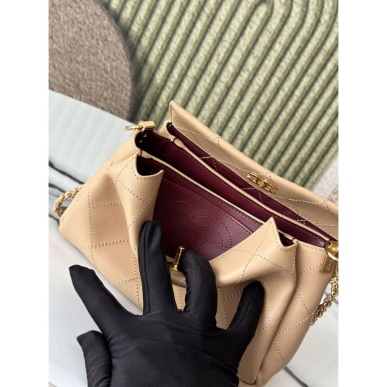 Replica di lusso Borsa a tracolla Chanel 26S AS6255 CC con manico superiore giallo terra Imitazione Falso