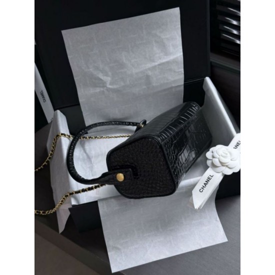 Replica fedele Borsa a mano Chanel 26A Bowling AP5294 con stampa coccodrillo Imitazione Fake