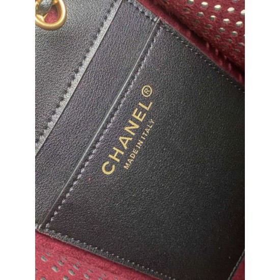 Replica identica Borsa Chanel piccola 25 Hobo AS5293 nera traforata Replica fedele Borsa Chanel piccola 25 Hobo AS5293 nera traforata Imitazione Fake